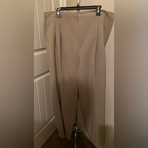 NEW Christy Woman Pleated Slacks
